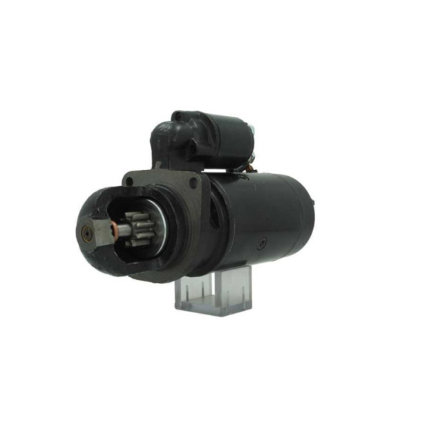Rozrusznik Steyr 3.0 kw 0.001.367.012+